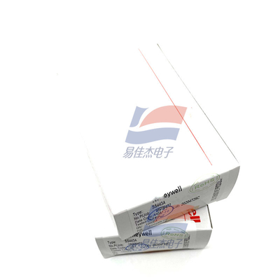 SS443A Board Interface Hall IC Type Sensor , Magnetic Mass Flow Rate Sensor