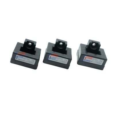 L03S600D15WM Industrial Current Sensors Position L03S Series Through Hole