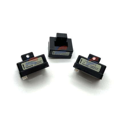 L05Z800S15 Industrial Current Sensors Open Loop Magnetic Proportion Through Type