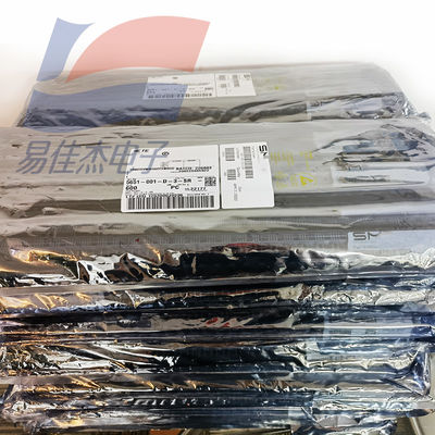 SM5651-001-D-3-SR Board Mount Pressure Sensors SMD Mounting Style Differential Dual Radial Barbless