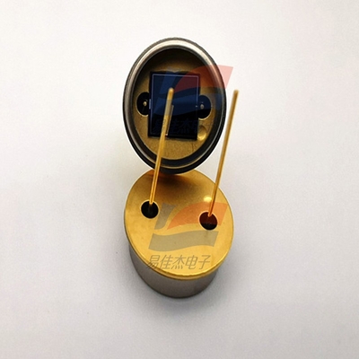 Silicon Photodiodes  S1226-18BK S1226-18BQ Suppression Of NIR Sensitivity